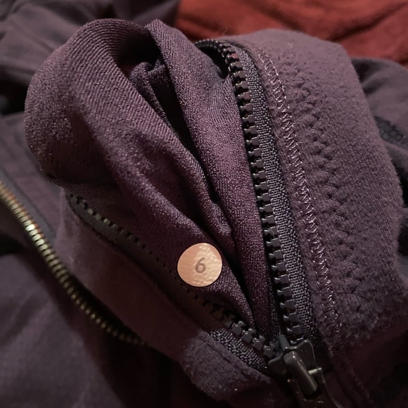 lululemon zipup - Picture 7 of 7